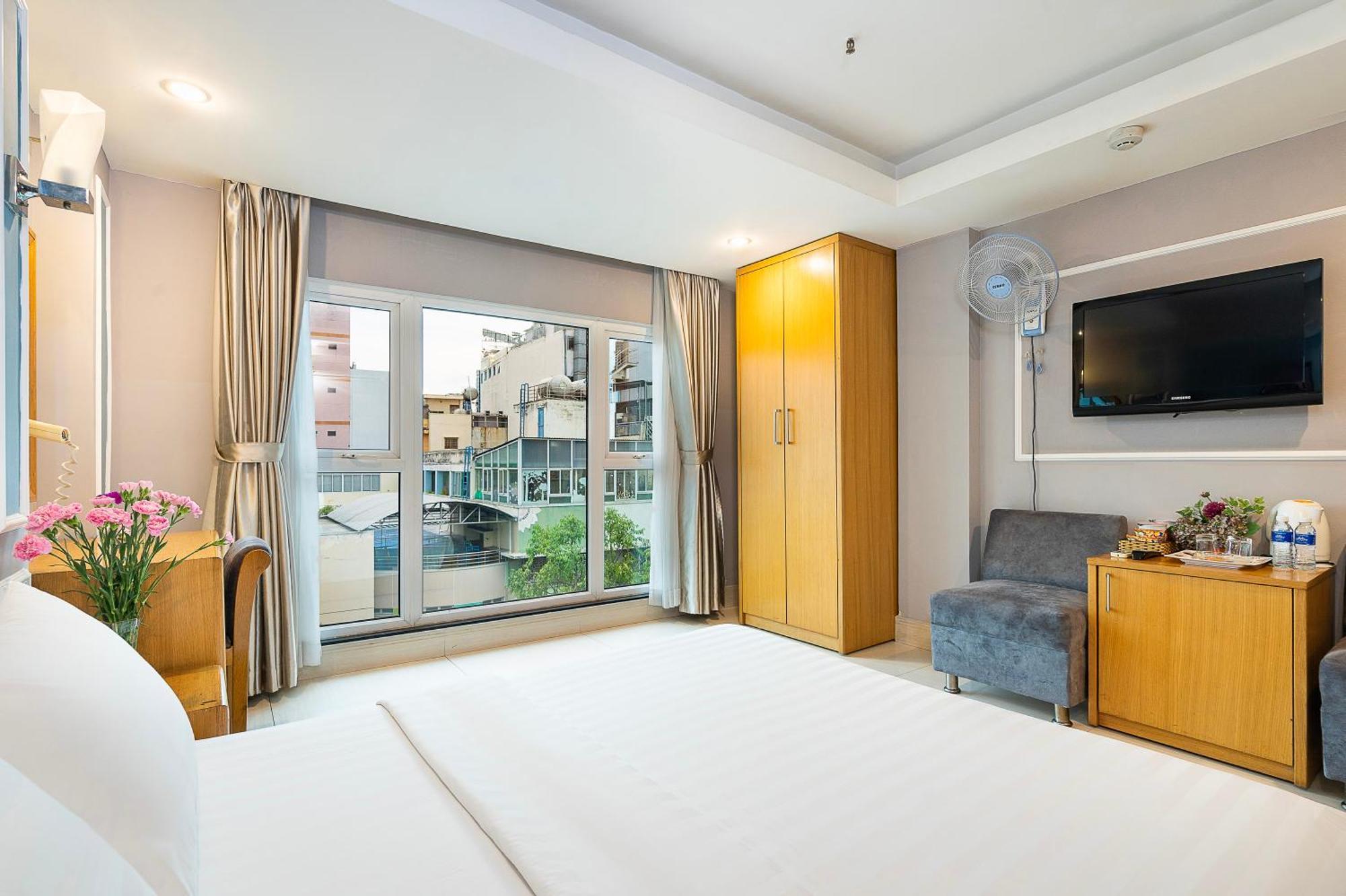 הו צ'י מין סיטי Lucky Star Hotel - Bui Vien Walking Street מראה חיצוני תמונה