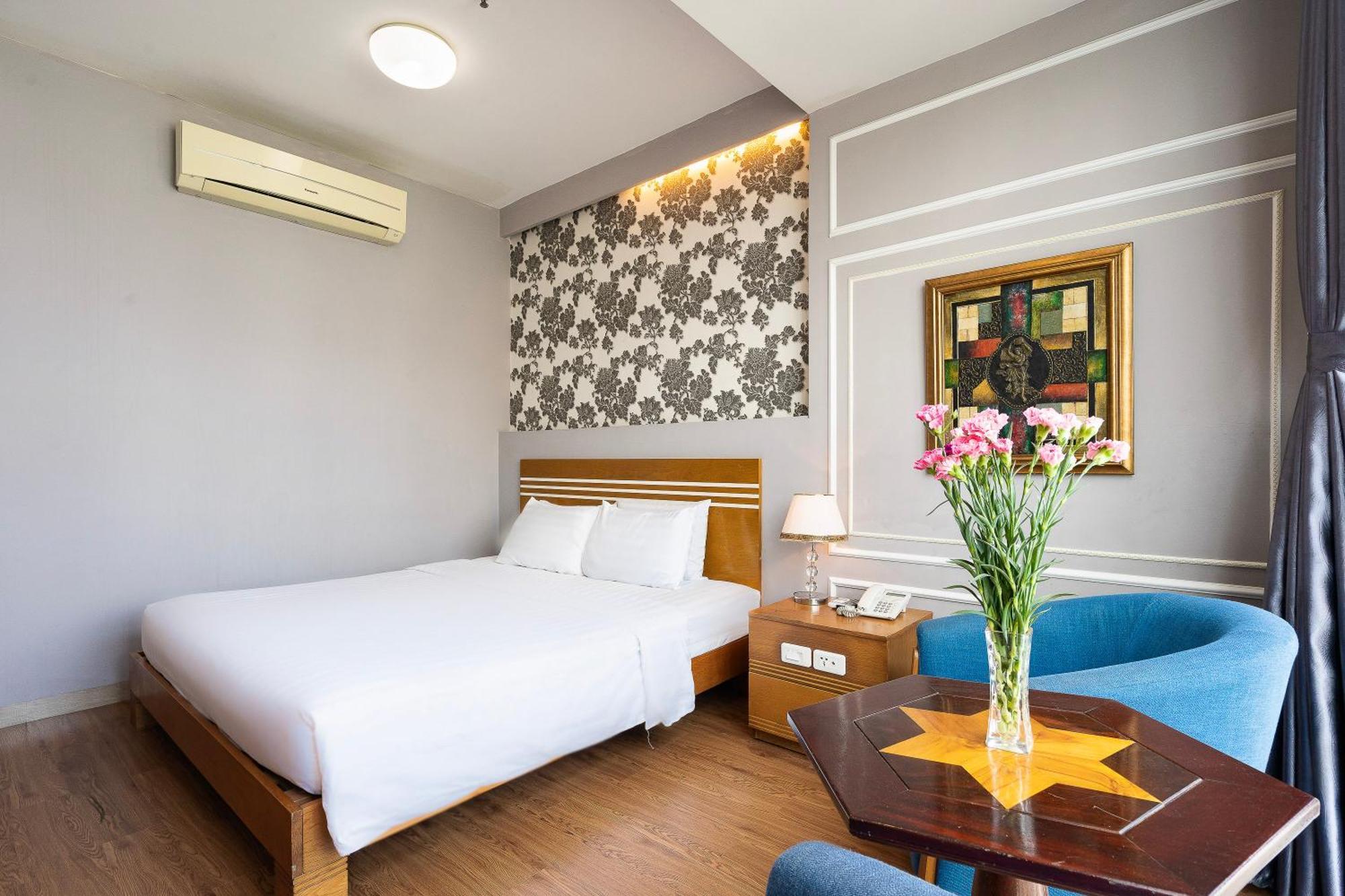 הו צ'י מין סיטי Lucky Star Hotel - Bui Vien Walking Street מראה חיצוני תמונה