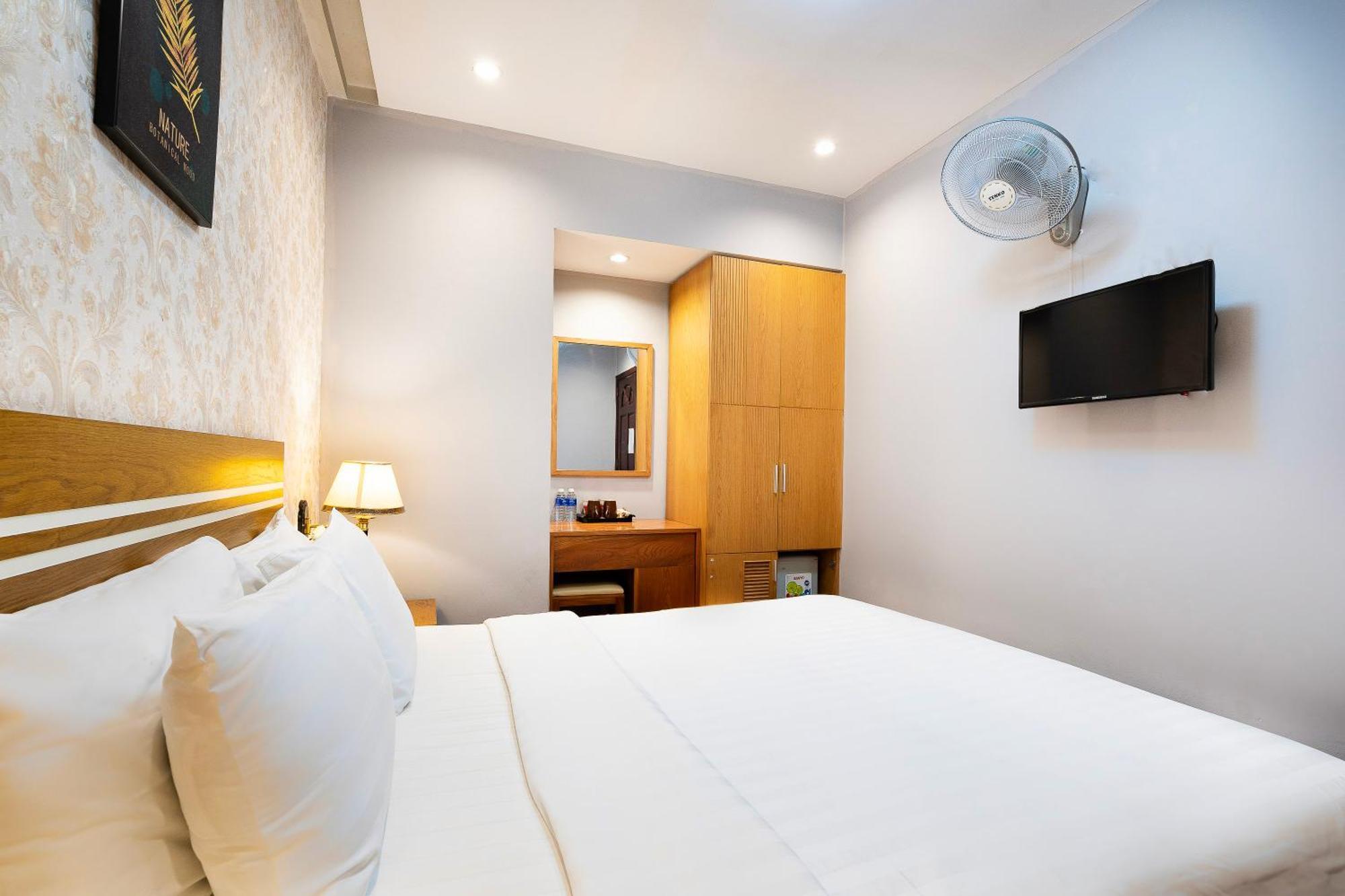 הו צ'י מין סיטי Lucky Star Hotel - Bui Vien Walking Street מראה חיצוני תמונה