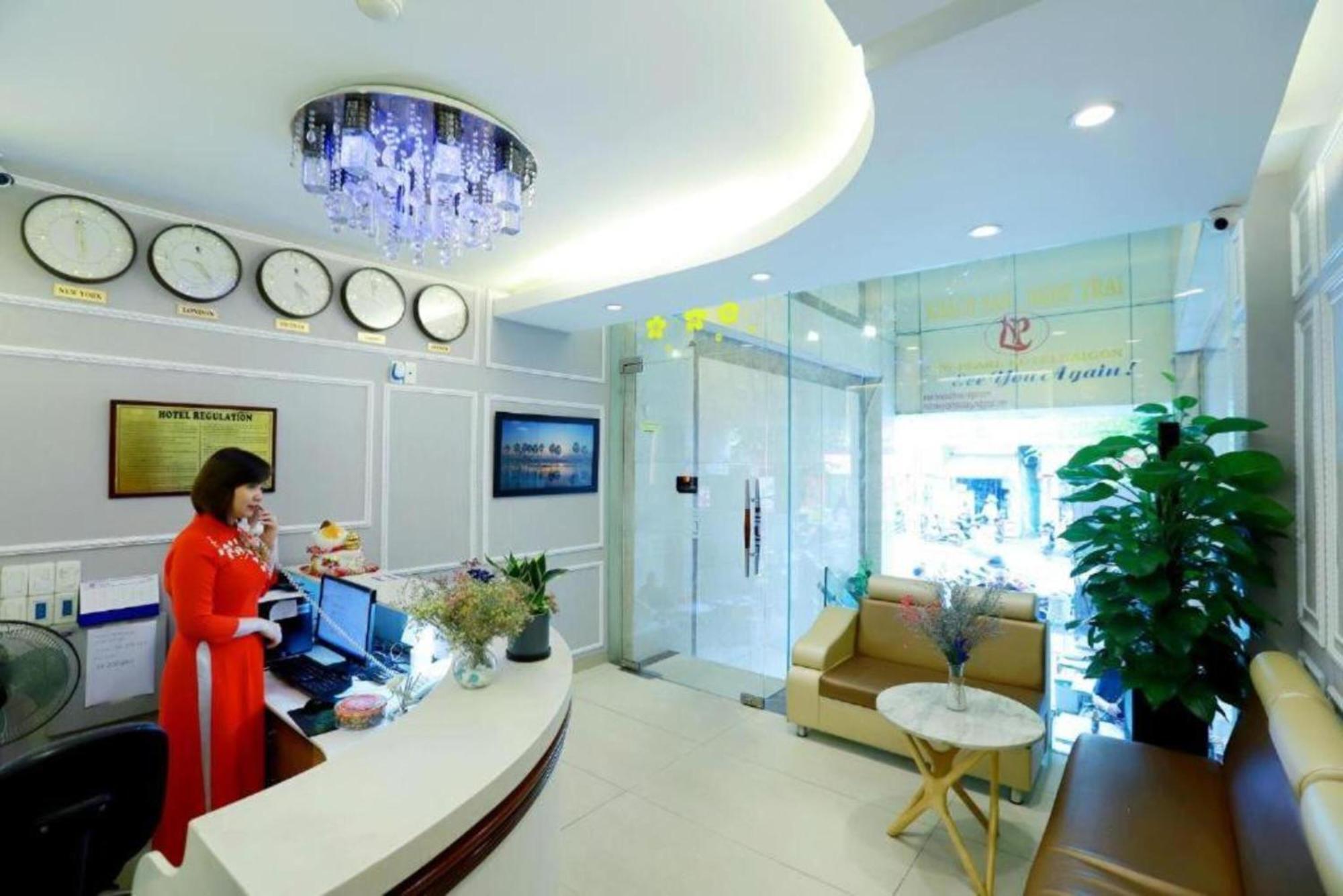 הו צ'י מין סיטי Lucky Star Hotel - Bui Vien Walking Street מראה חיצוני תמונה