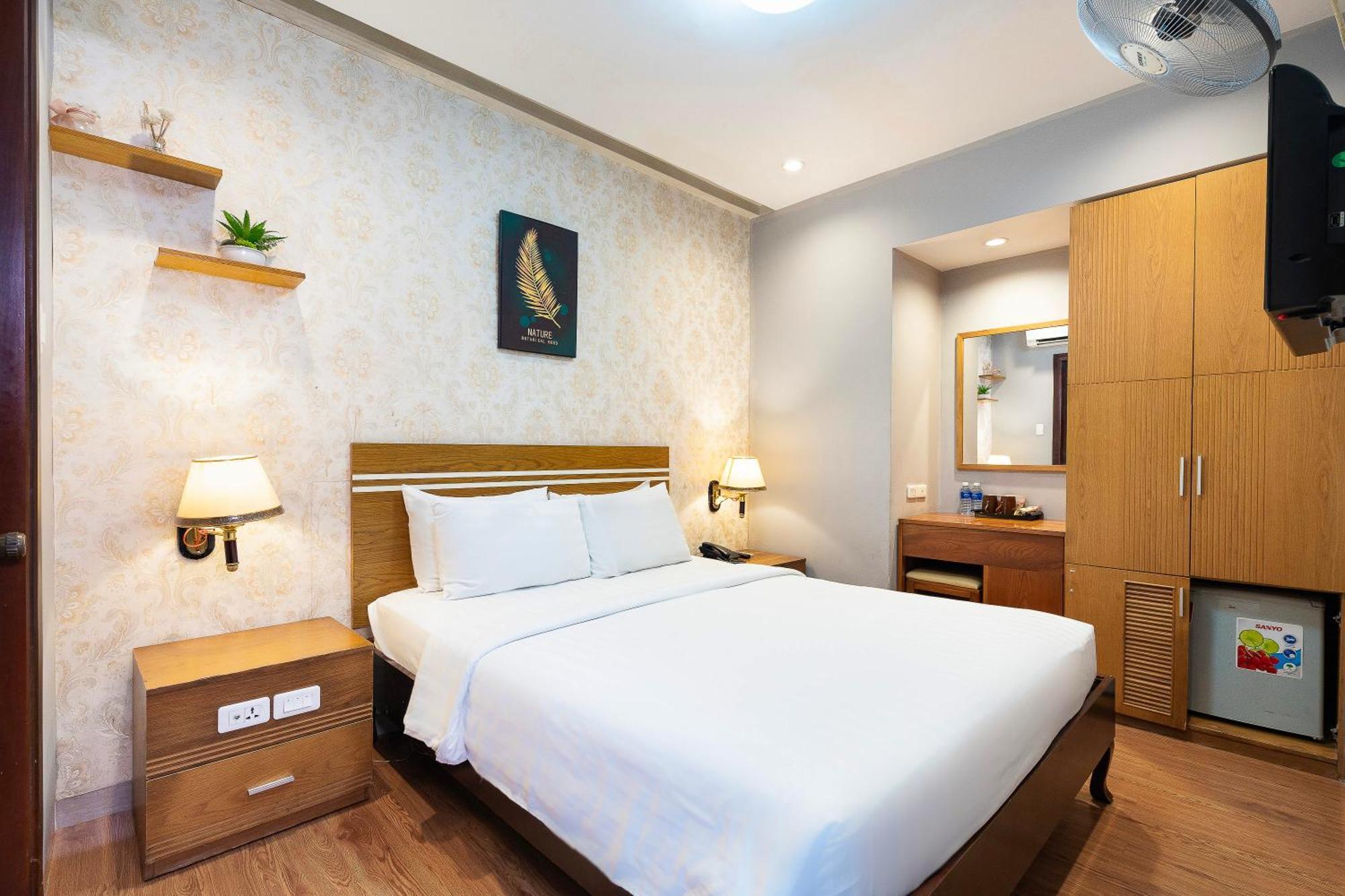 הו צ'י מין סיטי Lucky Star Hotel - Bui Vien Walking Street מראה חיצוני תמונה