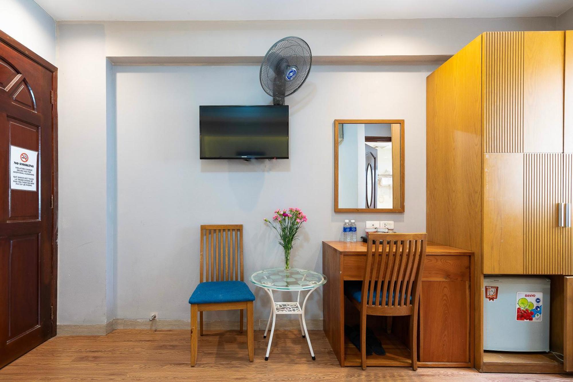 הו צ'י מין סיטי Lucky Star Hotel - Bui Vien Walking Street מראה חיצוני תמונה